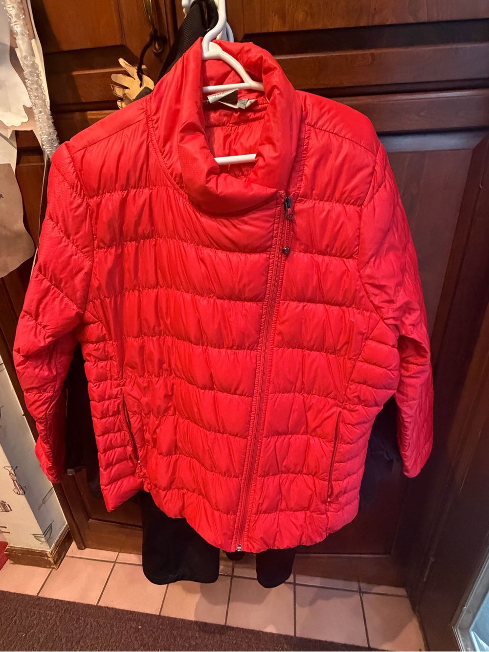 Athleta Red Quilted Asymmetrical Zip Puffer Jacket